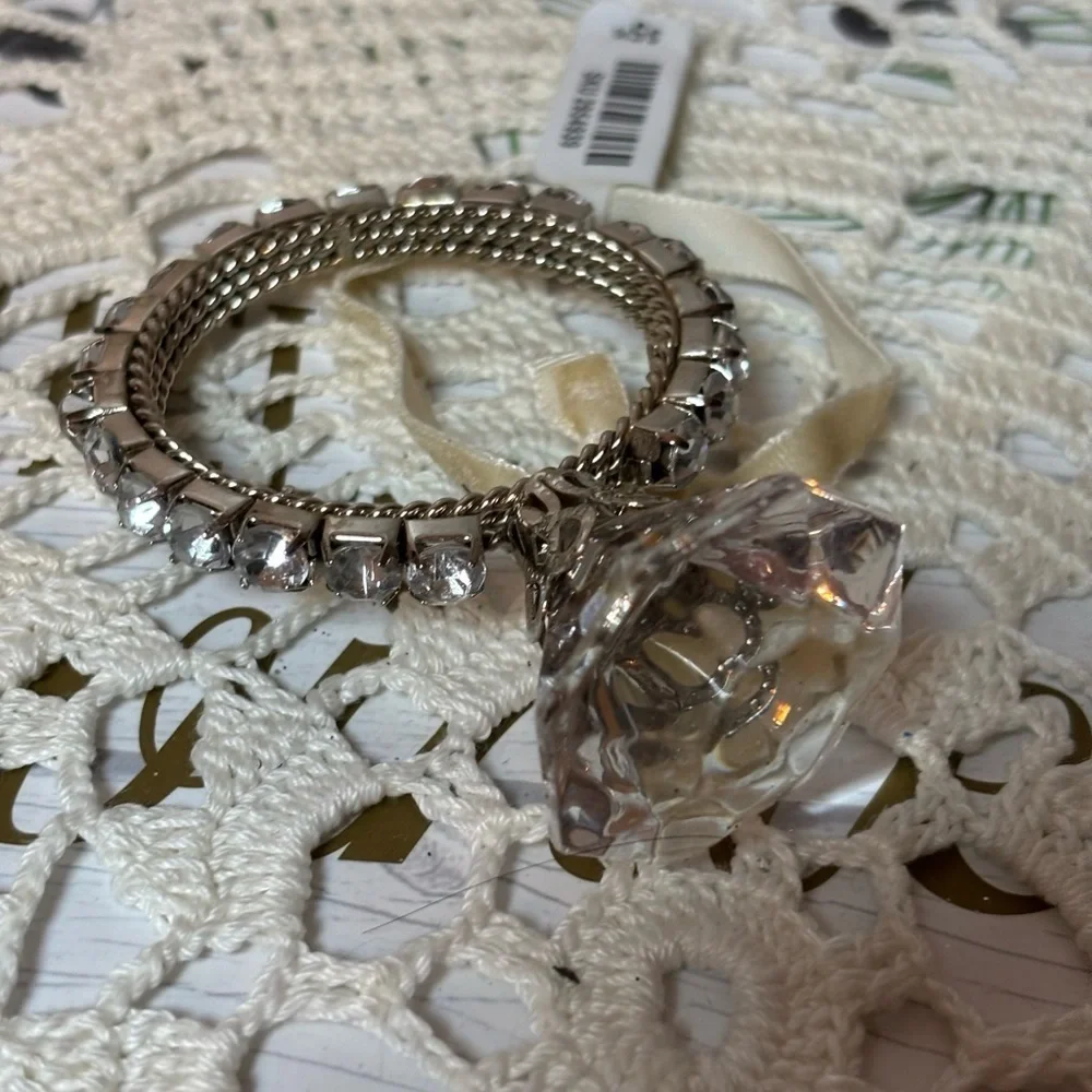Pier 1 Diamond Ring White Sparkle Heels and Key Ornament